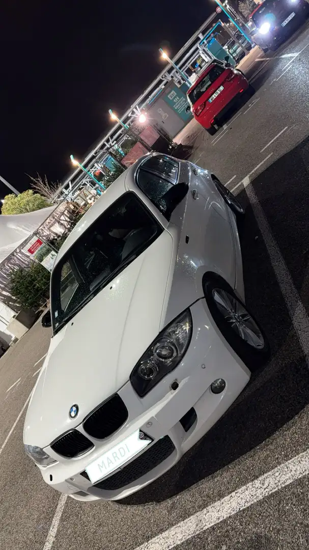 BMW 123 123d 204 ch Sport Design - 1