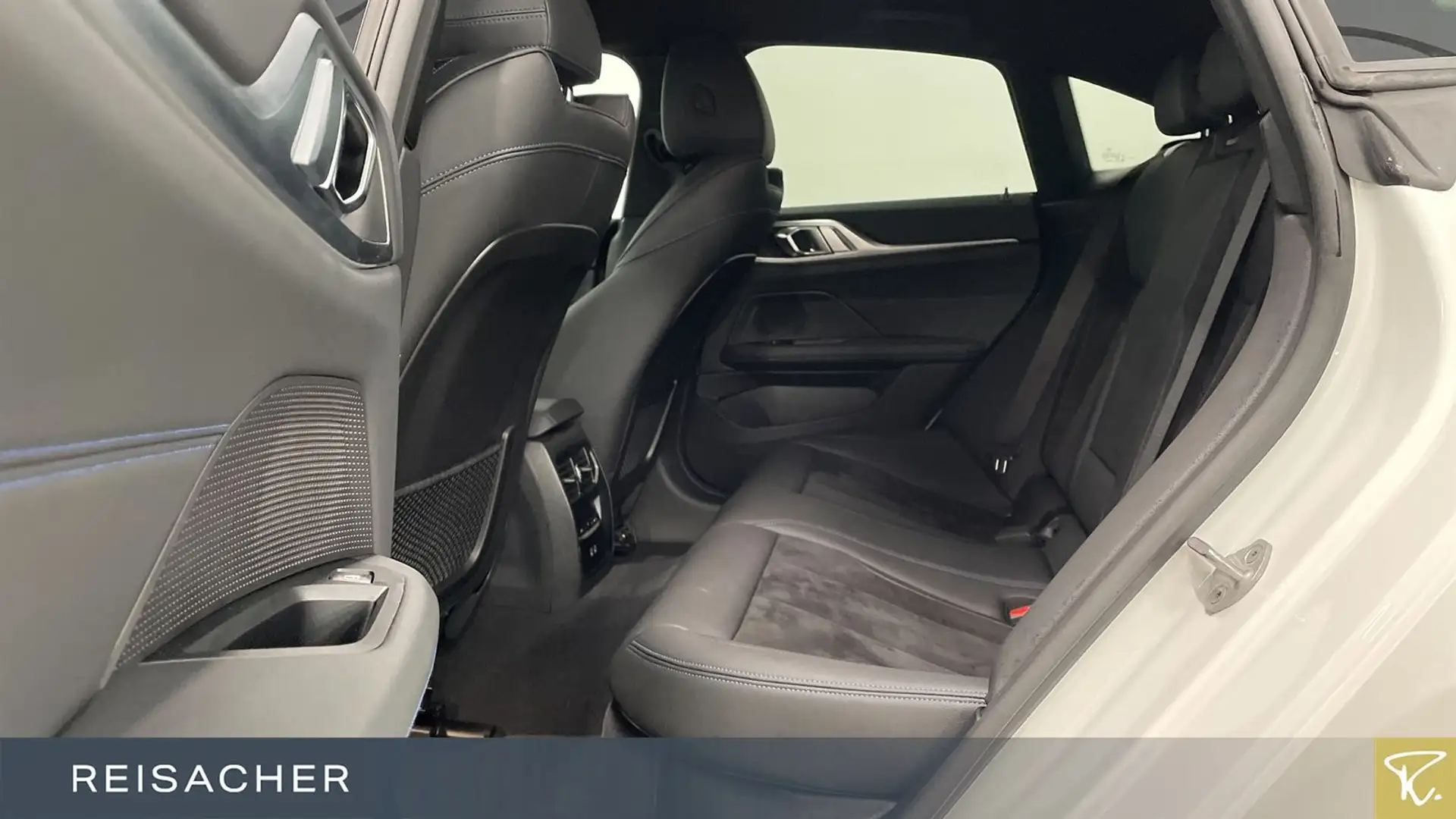 BMW i4 A eDrive35 Gran Coupé M-Sport LC+ PDC RFK 18" Weiß - 2