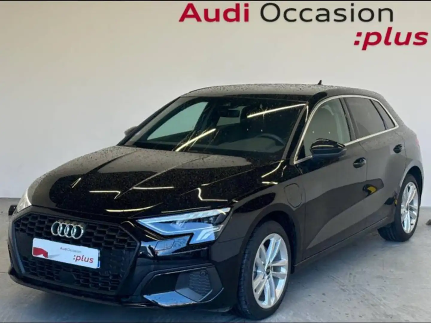 Audi A3 40 TFSI e 204ch Business Executive S tronic 6 - 1
