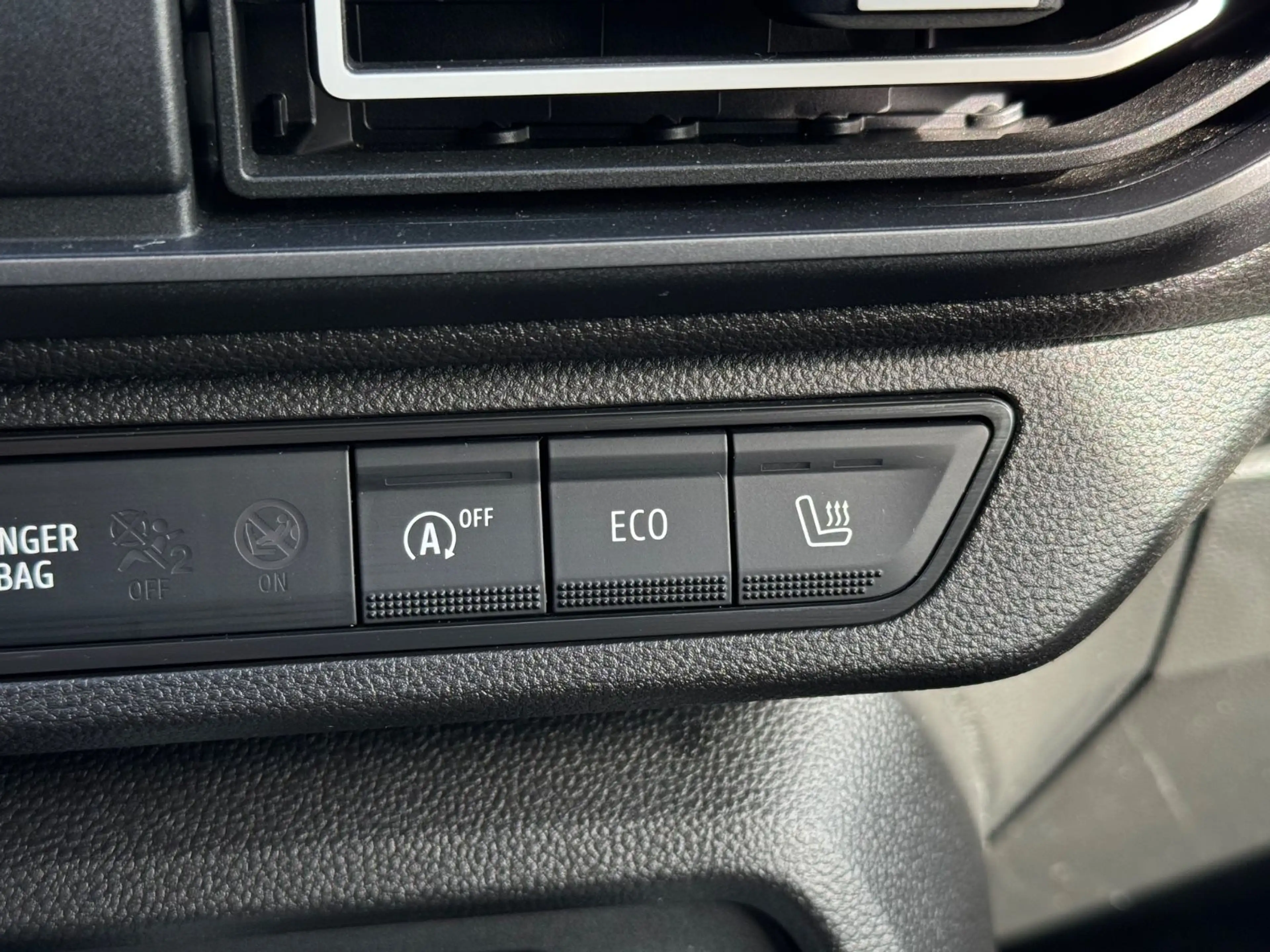Dacia Jogger Extreme+/1.HAND/RFK/TÜV 08/2028/NAVI — photo 28