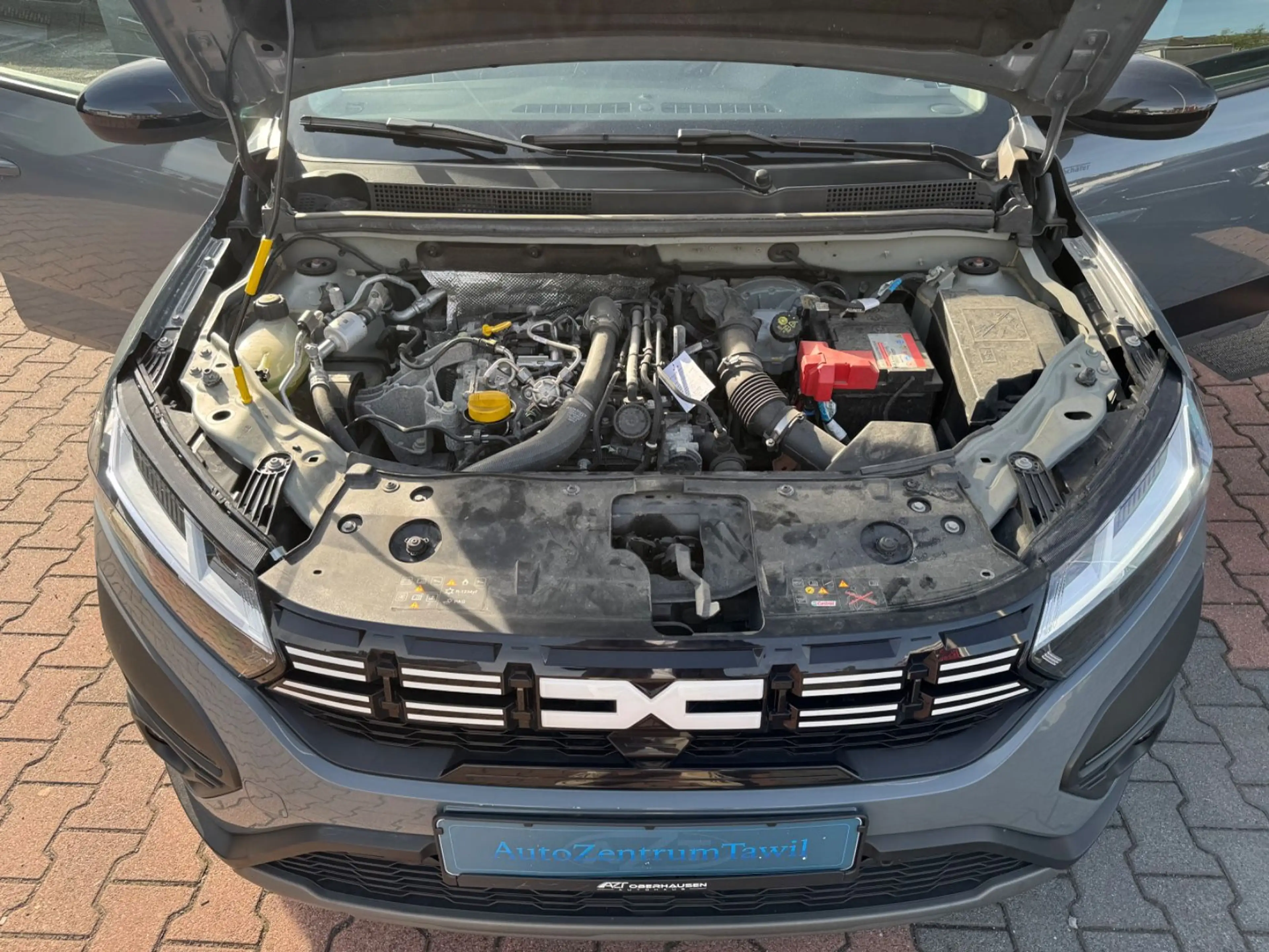 Dacia Jogger Extreme+/1.HAND/RFK/TÜV 08/2028/NAVI — photo 36