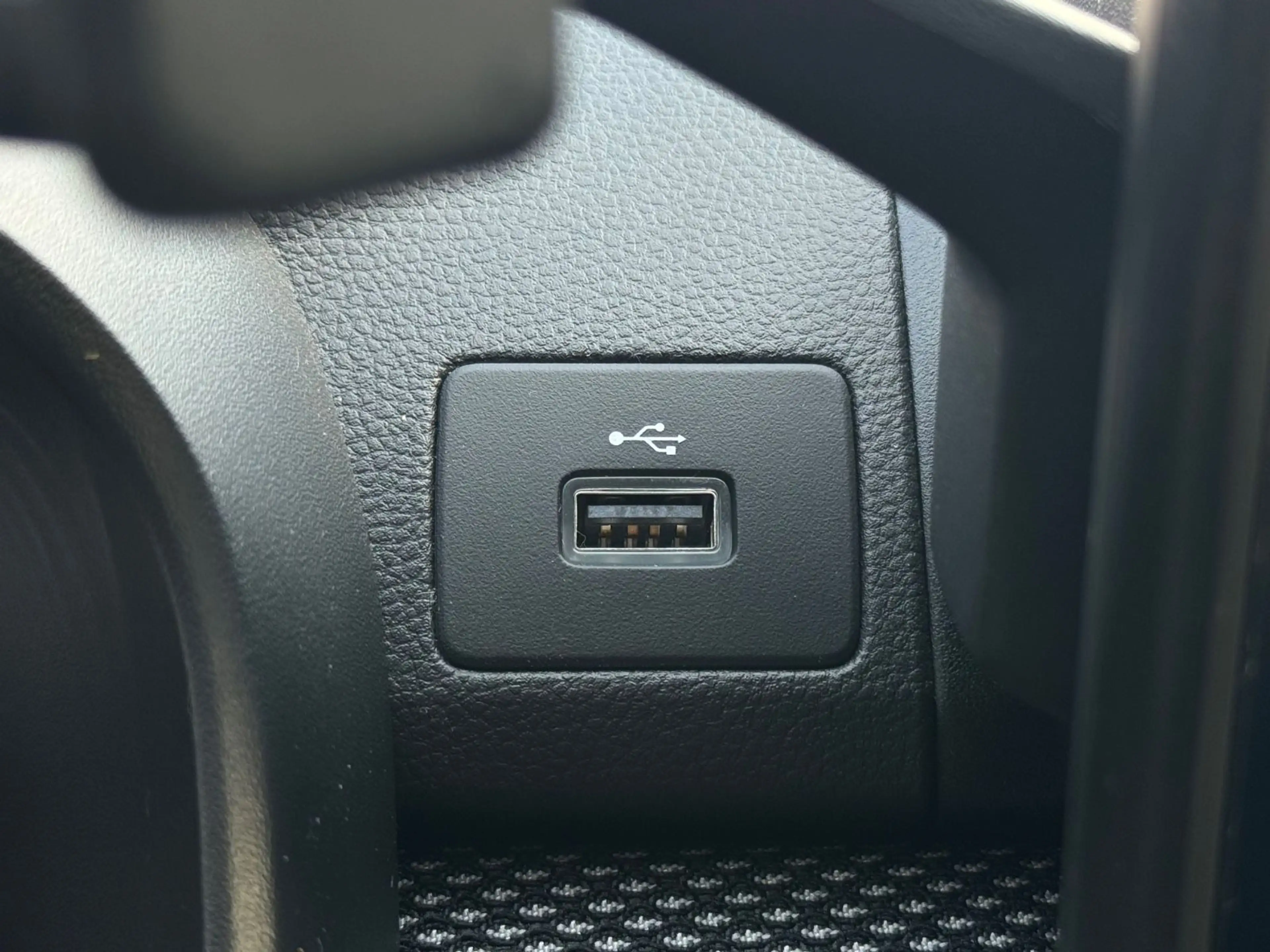 Dacia Jogger Extreme+/1.HAND/RFK/TÜV 08/2028/NAVI — photo 30