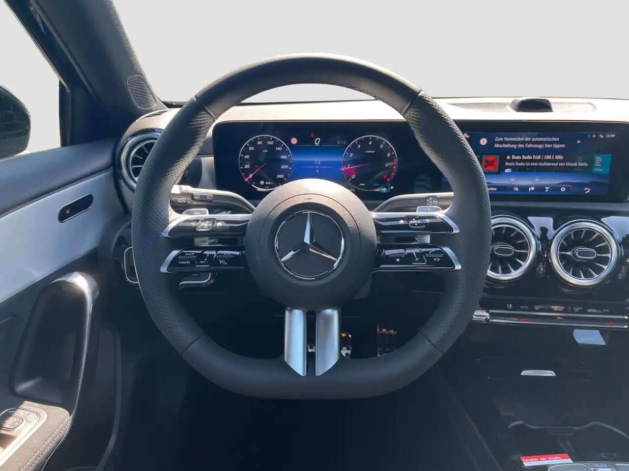 Mercedes-Benz A-Class 2026 — фото 10
