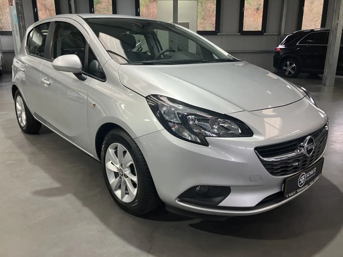 Opel Corsa 1.4 Essence 90HP Gris - 1
