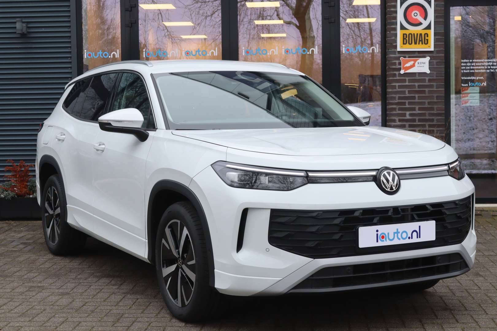 Volkswagen Tayron EHybrid Life Edition -  - Joinsteer - #3