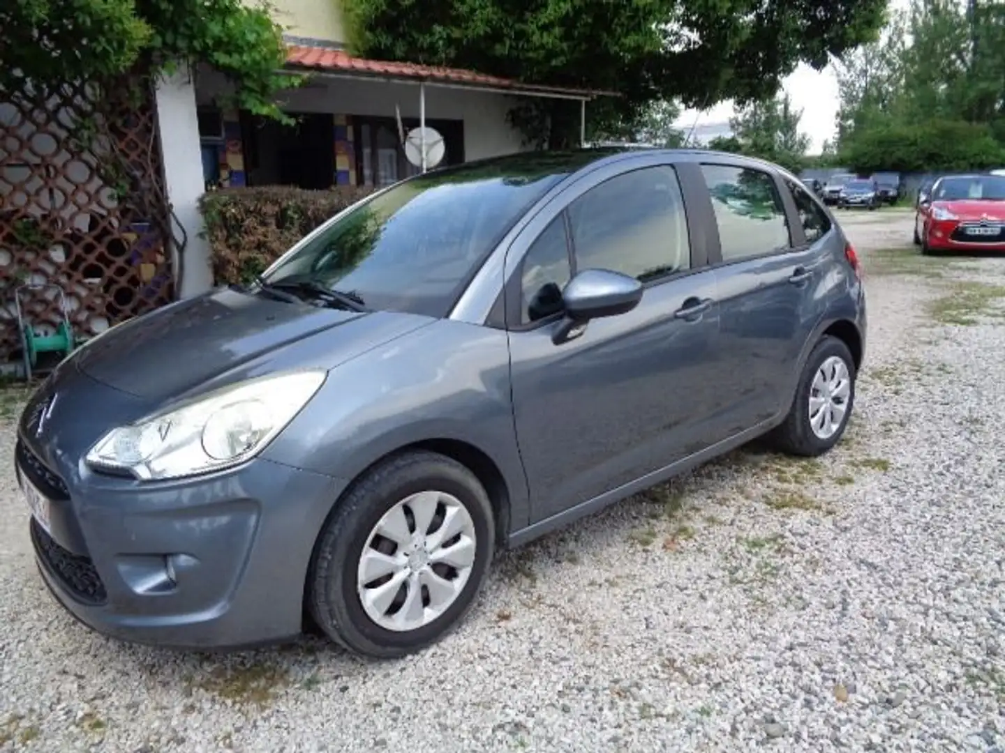 Citroen C3 1.6 HDI90 FAP CONFORT Gris - 1