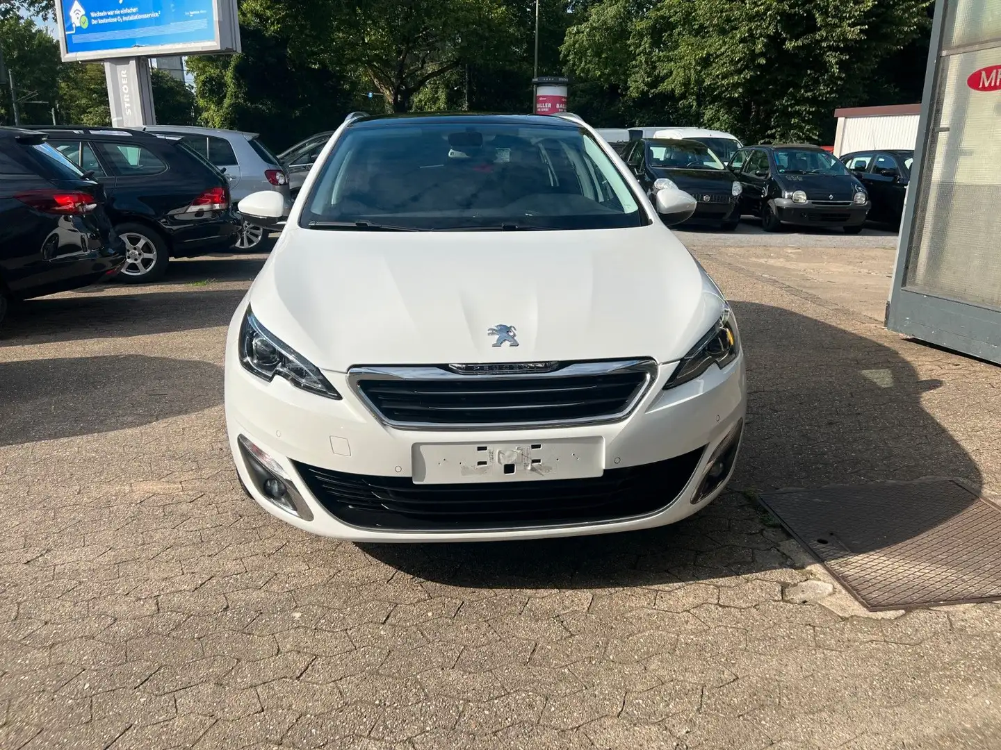 Peugeot 308 SW Allure Climatronic-Navigation-Panorama Weiß - 2