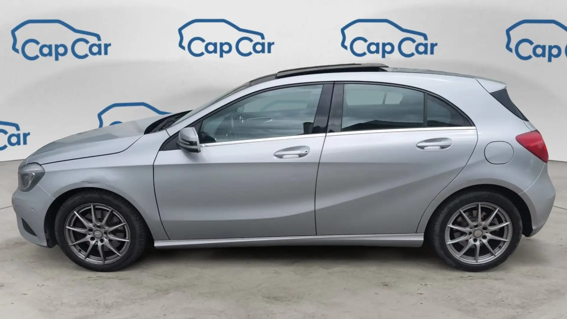 Mercedes-Benz A 250 250i 211Turbo 7G-DCT Fascination - 2