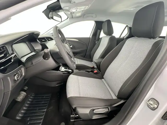 Opel Corsa view 7