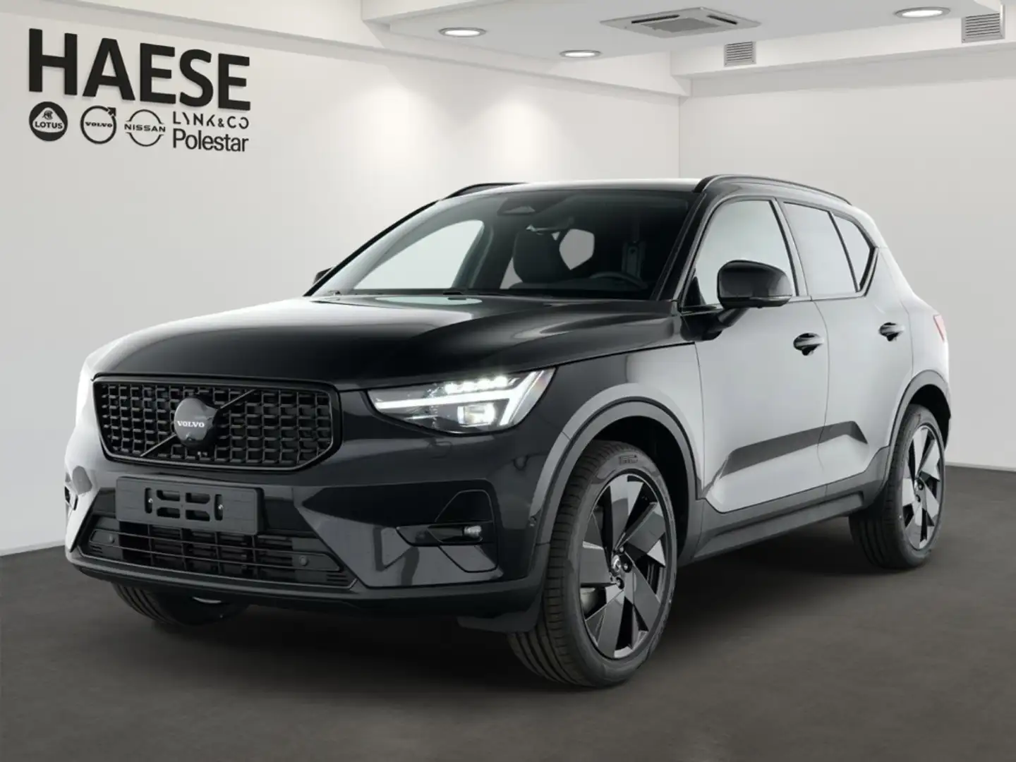 Volvo XC40 B4 Plus Black Edition 360°Kamera Navi Digitales Co Schwarz - 1