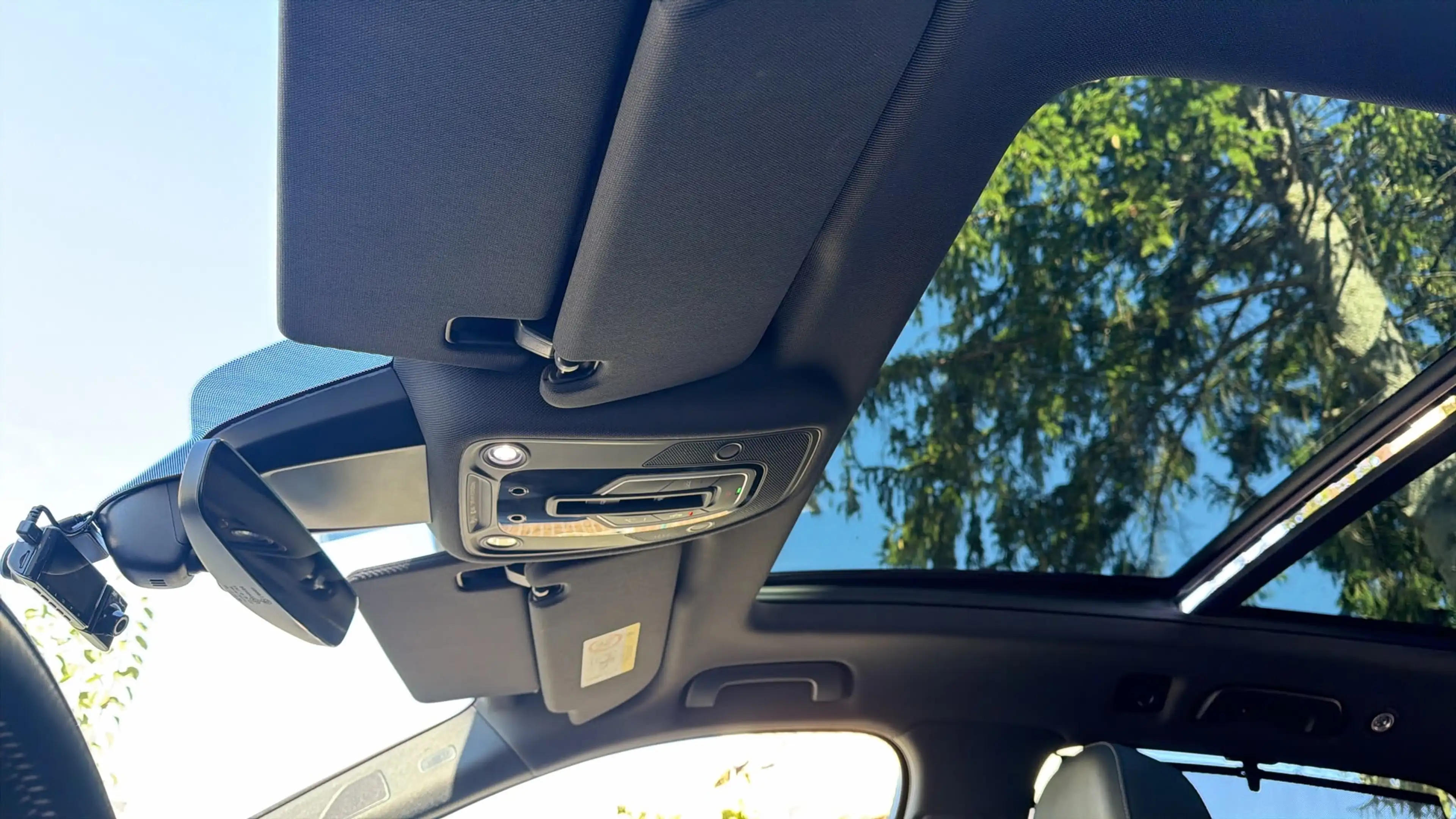 Audi SQ7 4.0 TDI quattro — photo 15