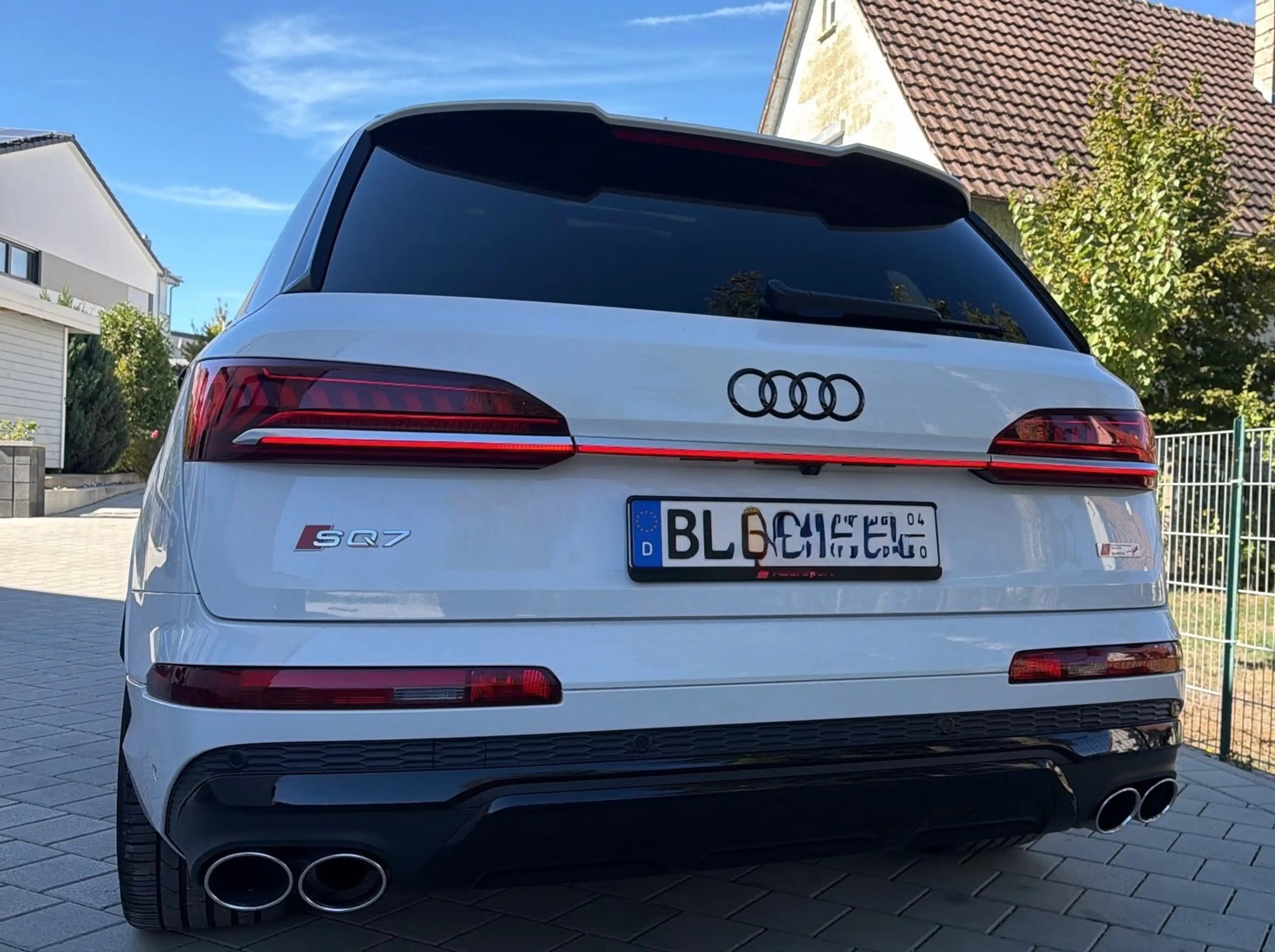 Audi SQ7 4.0 TDI quattro — photo 5