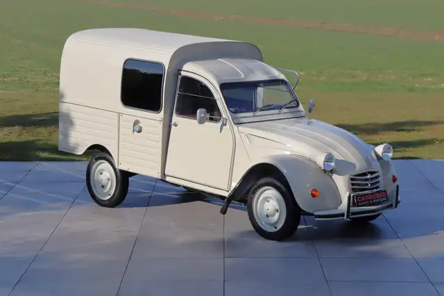 Citroen AK 400 - Fully restored