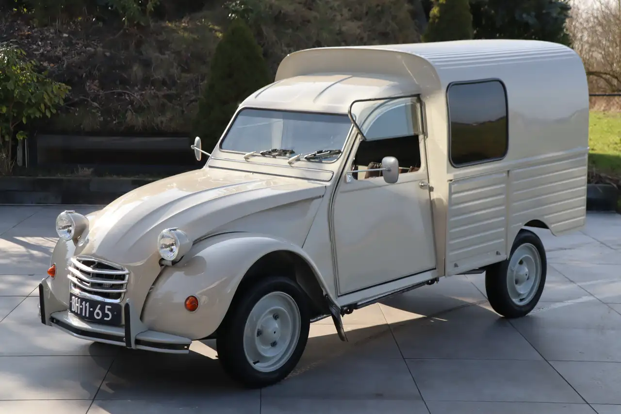 Citroen AK 400 - Fully restored, foto 4