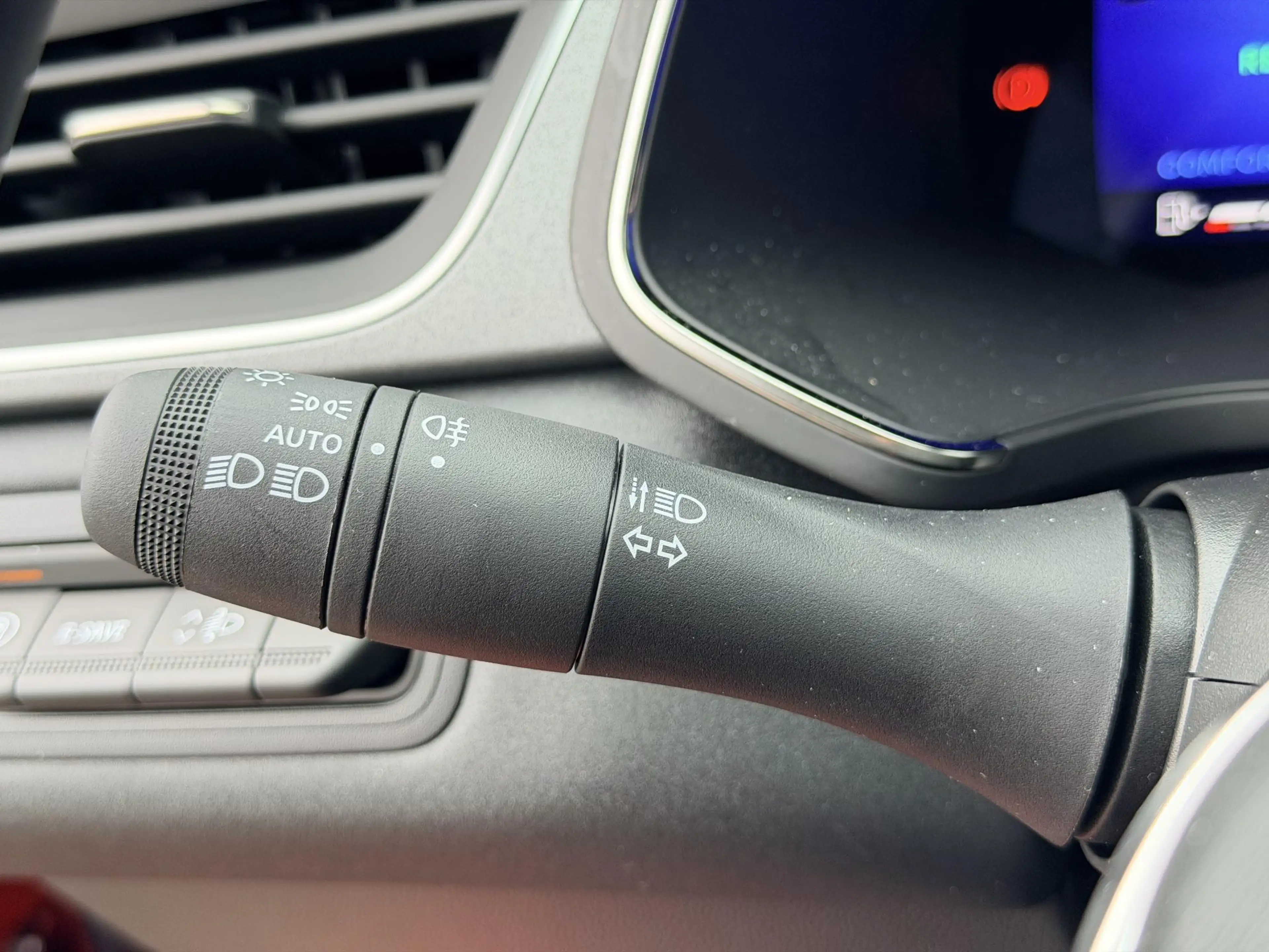 Renault Symbioz 1.8 E-Tech full hybrid 160 techno | Pack Driving & — photo 28