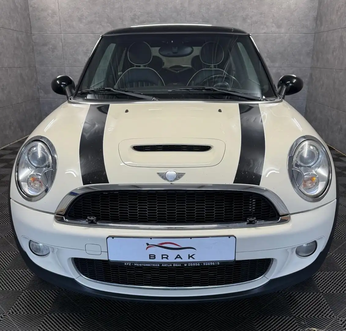 MINI Cooper S Steuerkette Neu*Bi-Xenon*Navi*Pano*SHZ Weiß - 2