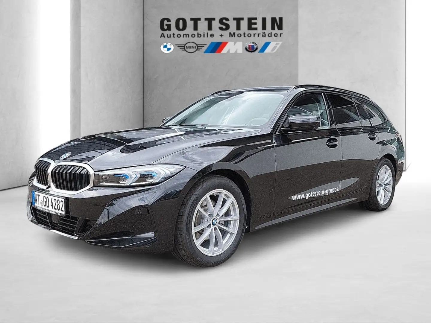 BMW 320 d Touring / Innovationspaket / UPE 67.830 € Schwarz - 2