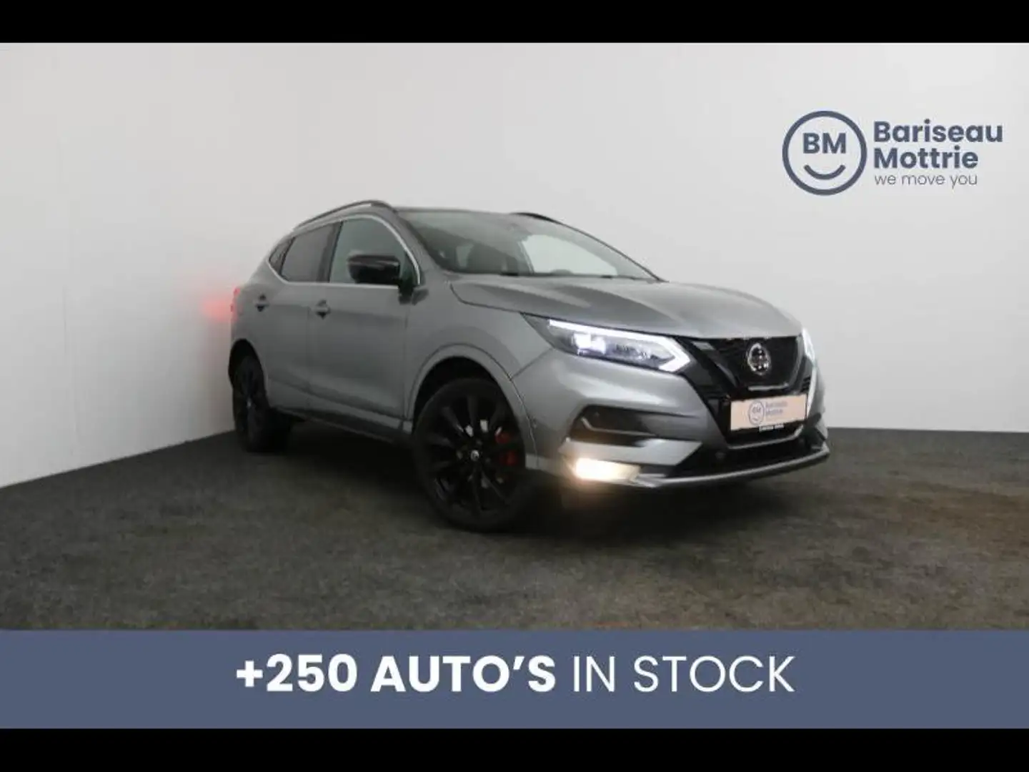 Nissan Qashqai 1.3 BENZINE AUTOMAAT *ALCANTARA*DAB*GPS*360°CAMER Grau - 1
