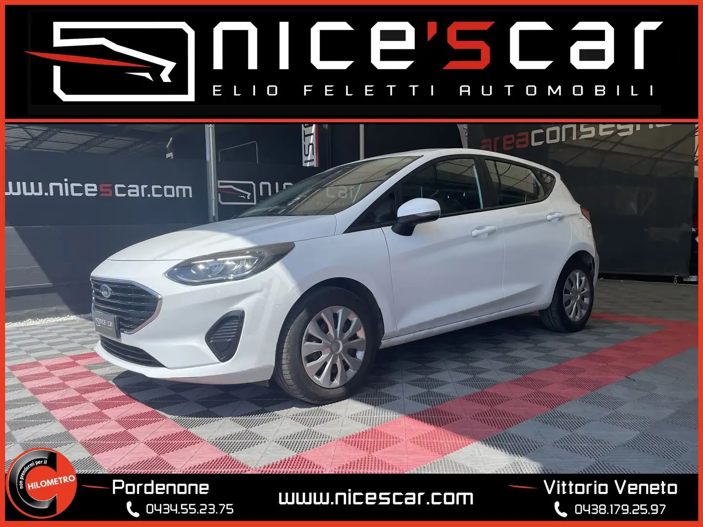 Ford Fiesta 1.1 75 CV 5 porte Titanium Bianco - 1