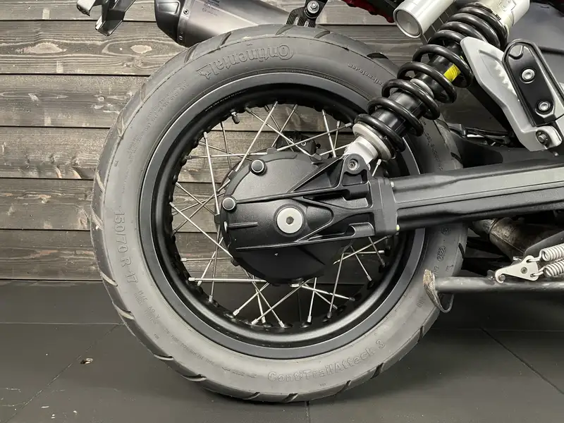 Moto Guzzi V 85 TT - foto 4