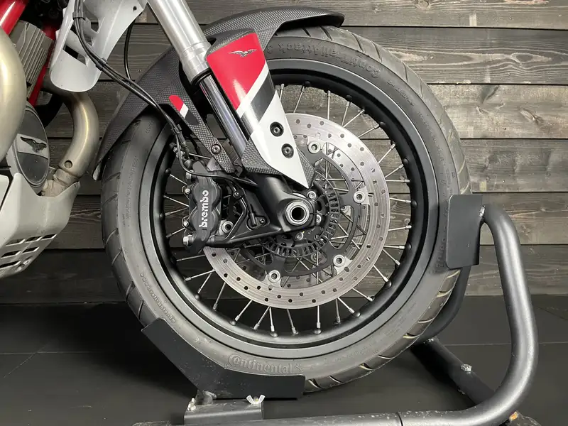 Moto Guzzi V 85 TT - foto 6