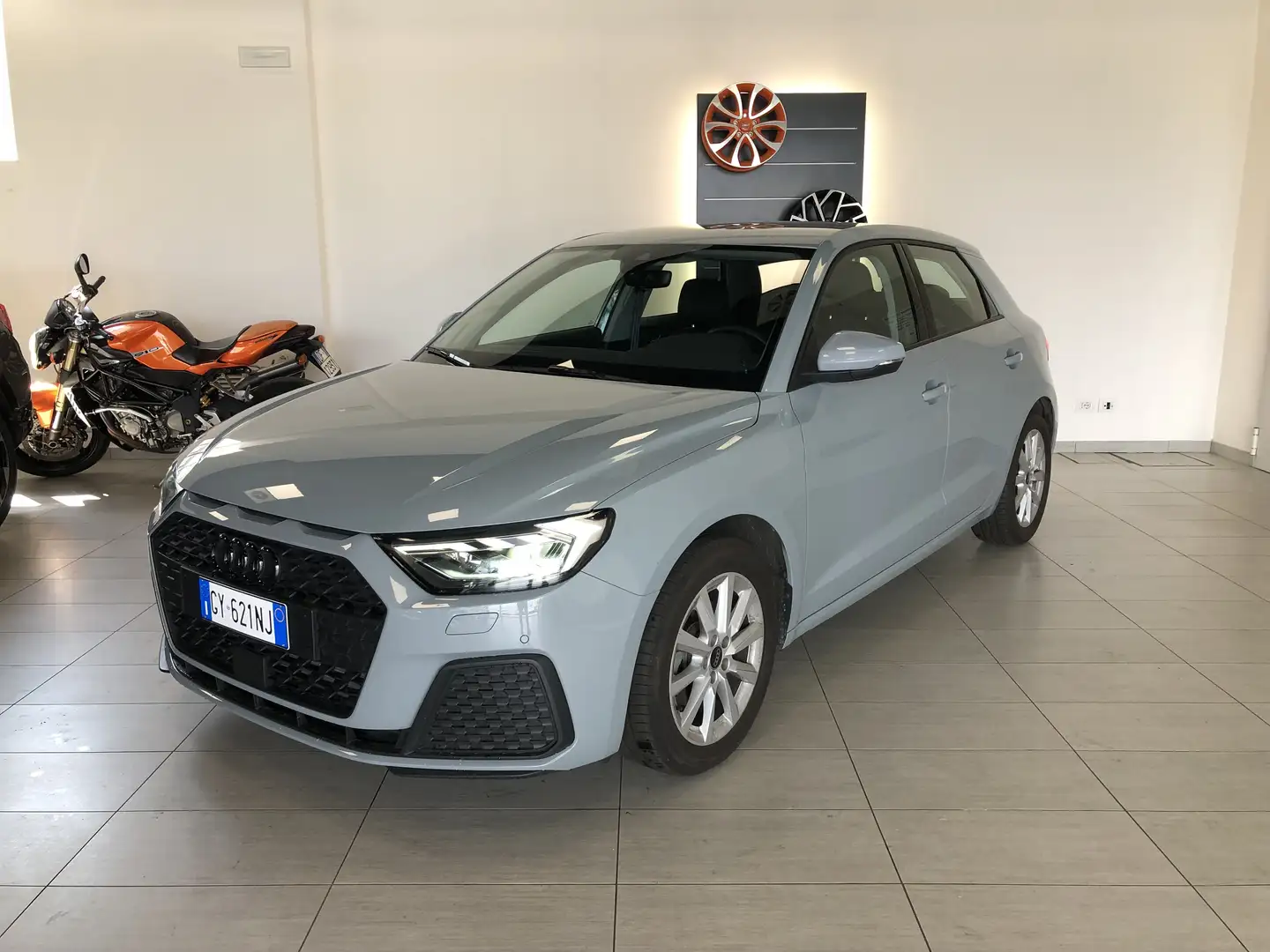 Audi A1 A1 Sportback 30 1.0 tfsi Advanced 110cv s-tronic Grau - 1