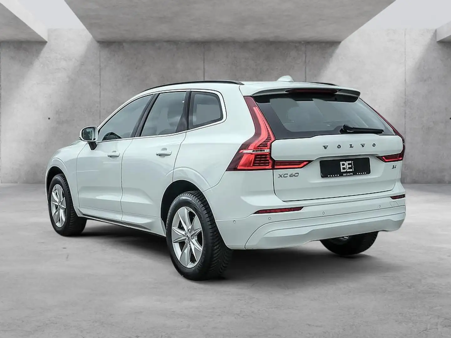 Volvo XC60 B4 Momentum Pro SHZ KAMERA FACEL. LED Blanco - 2