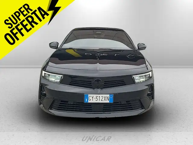 Opel Astra view 8