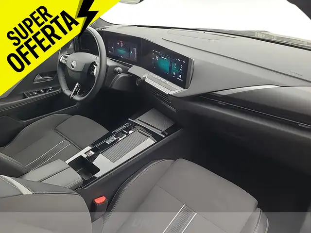 Opel Astra view 11