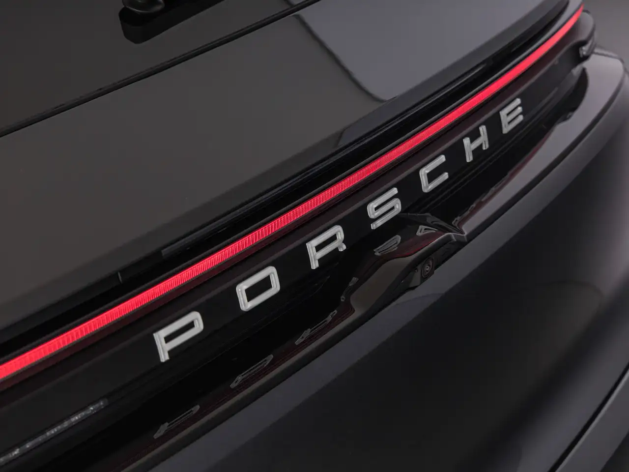 Porsche Macan 4 Elettrica, миниатюра 24