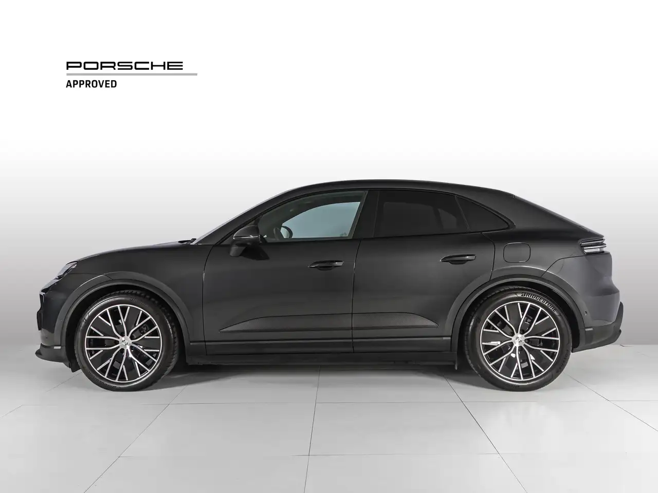 Porsche Macan 4 Elettrica, миниатюра 2