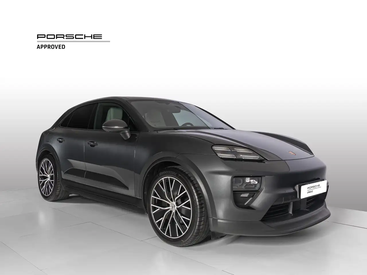 Porsche Macan 4 Elettrica, миниатюра 3