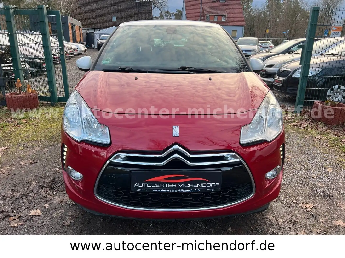 Citroen DS3 SoChic*Automatik*Tüv 04-25*1.Hand crvena - 2