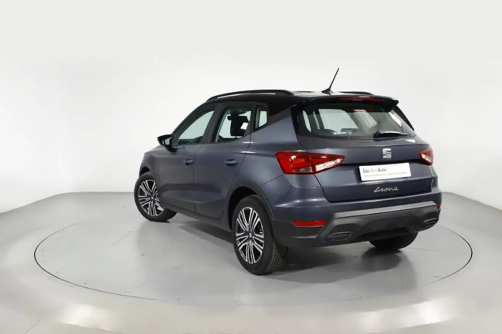 SEAT Arona 1.0 TSI 85KW STYLE XL 5P Gris - 2