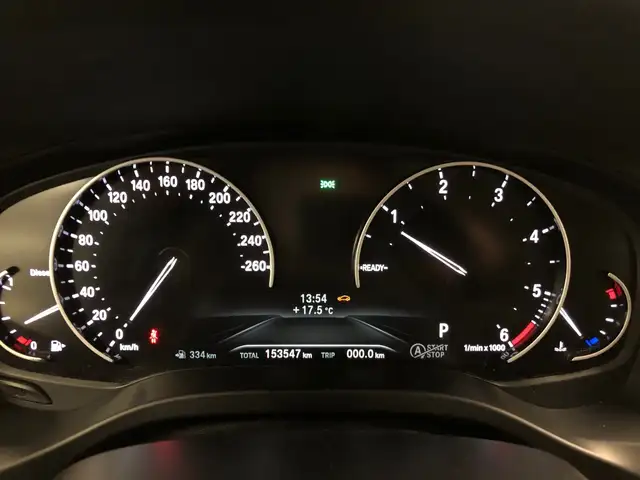 BMW X3 view 4