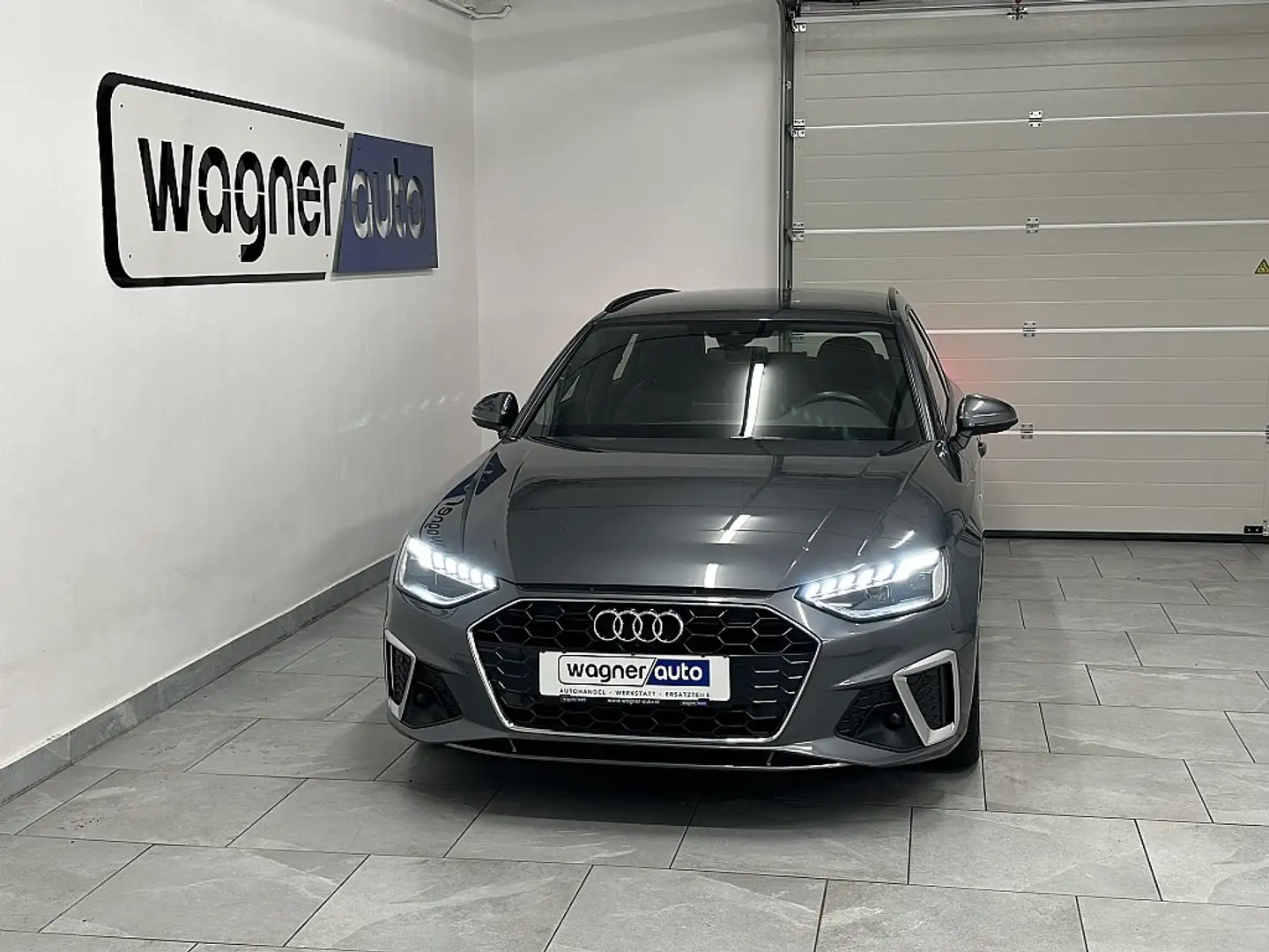 Audi A4 Avant 35 TDI S-line S-tronic.Matrix LED/ACC/MMI... Gris - 1