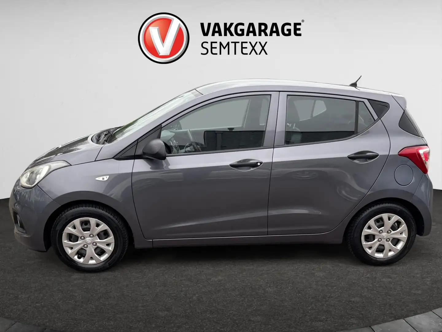 Hyundai i10 1.0i i-Motion | Airco | Cruise Control | IsoFix | Grigio - 2