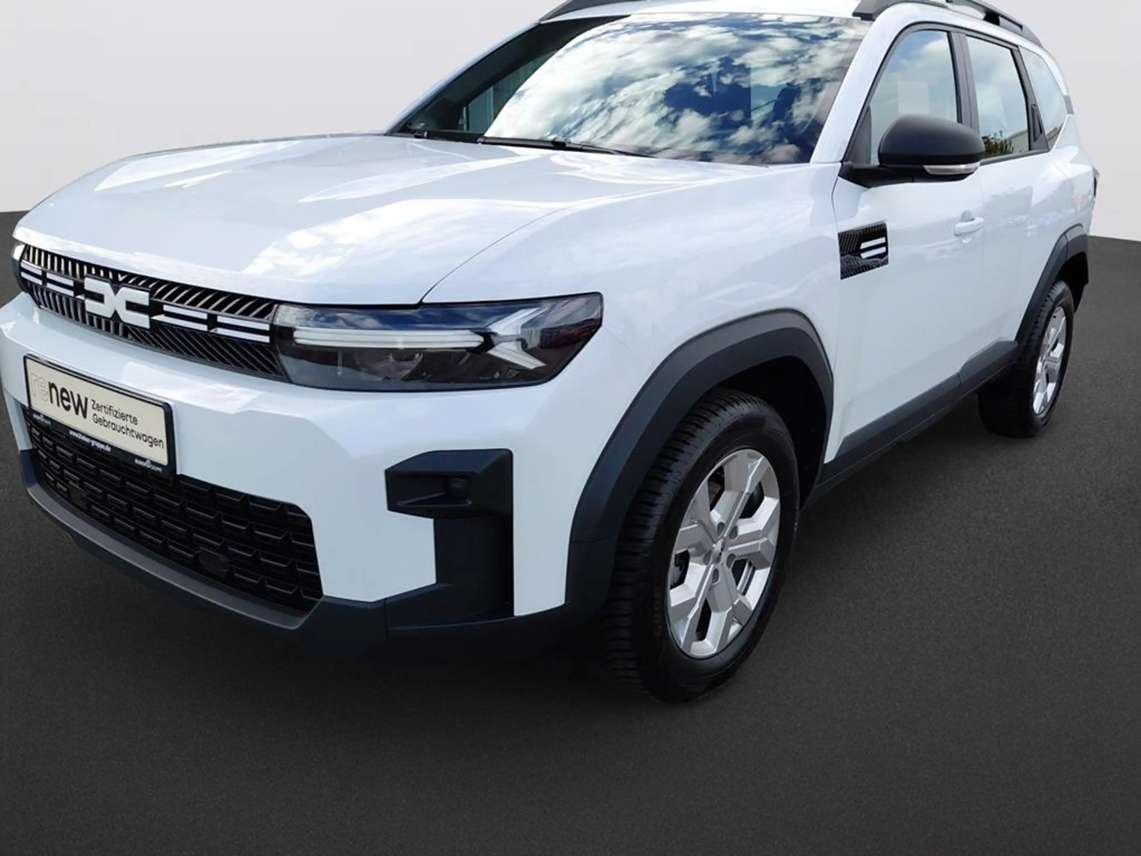 Dacia Bigster Dacia Bigster Essential TCe 140 — photo 11
