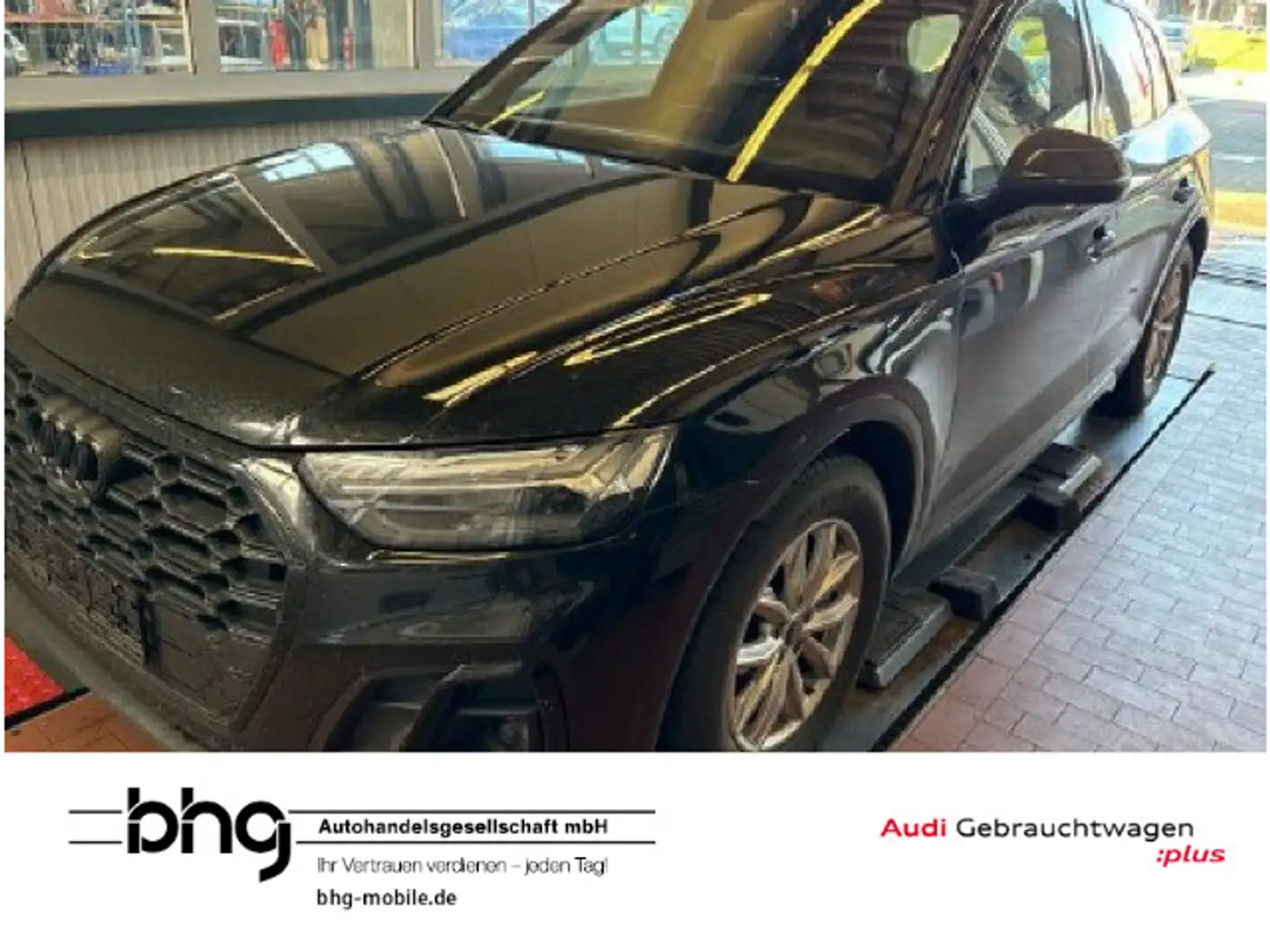 Audi Q5 55 TFSIe quattro S tronic S line Schwarz - 1