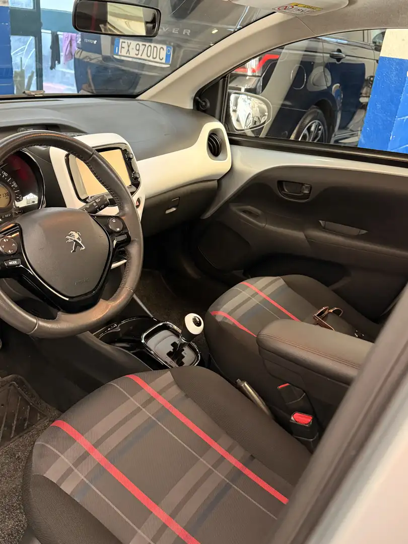 Peugeot 108 5p 1.0 12v Allure etg5 - 2