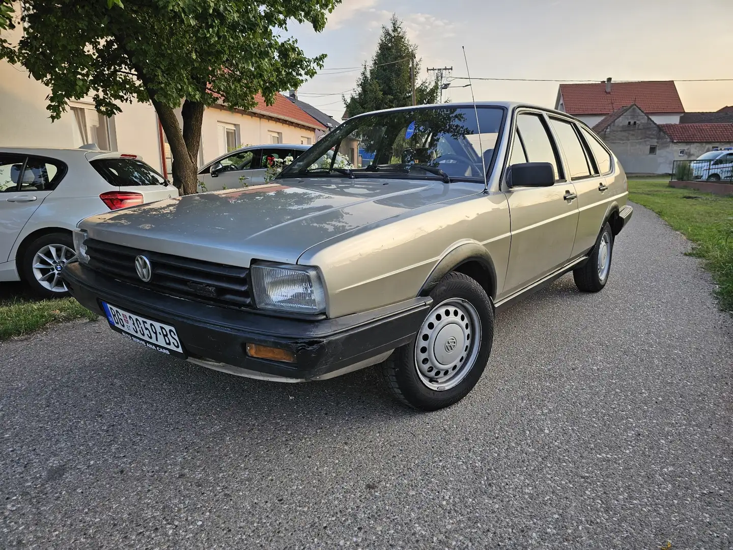 Volkswagen Passat TD (C) - 1