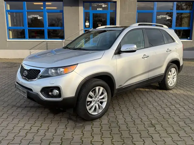 Kia Sorento Spirit 4WD--Panorama-Kamera-NAVI--