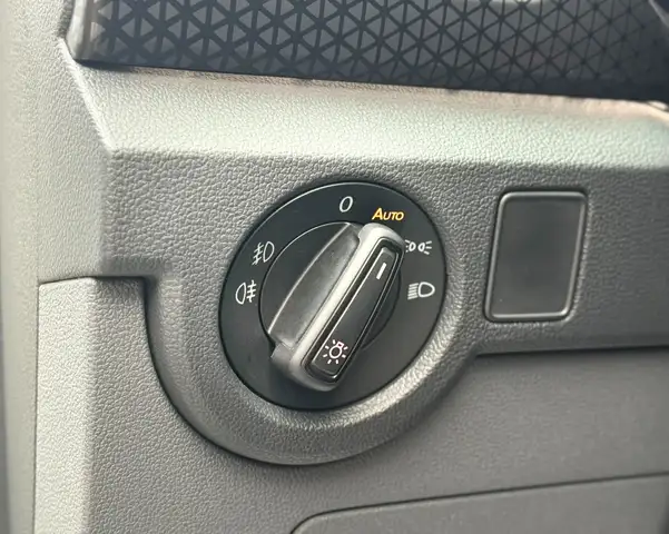 Volkswagen T-Cross view 15
