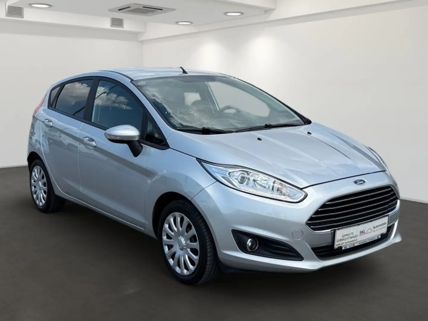 Ford Fiesta Trend 1,25 Silber - 2