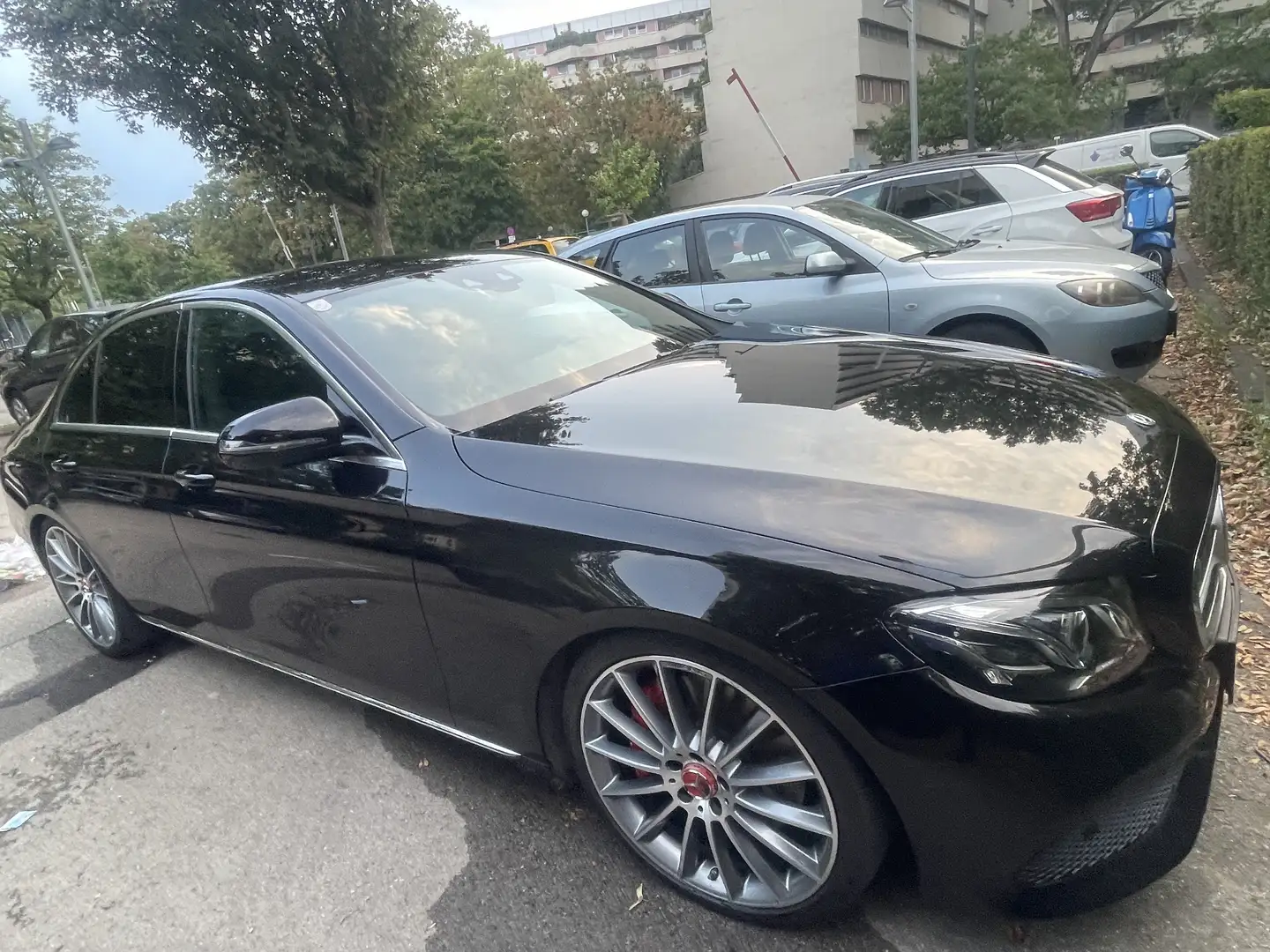 Mercedes-Benz E 350 4MATIC Avantgarde Aut. - 1