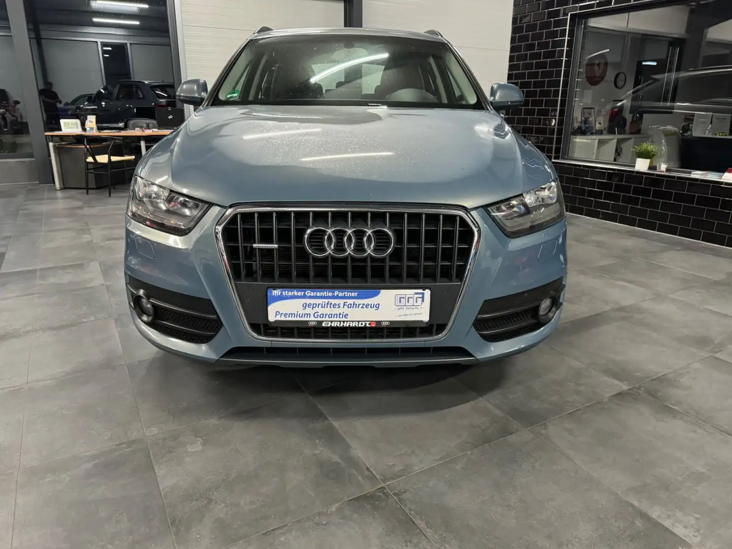 Audi Q3 2.0 TDI quattro Blauw - 2
