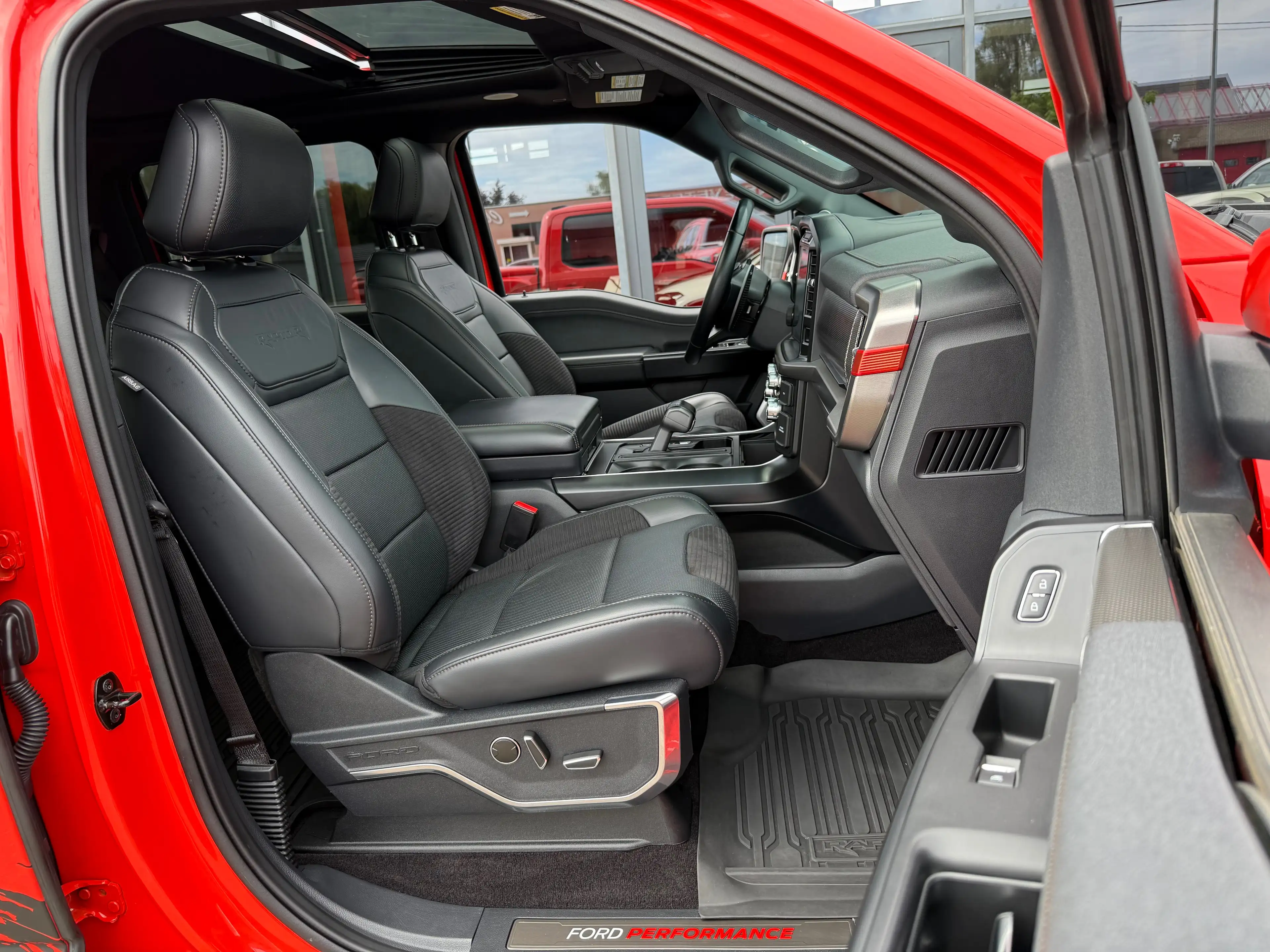 Ford F 150 RAPTOR 3.5 V6 BI-TURBO 336KW TVAC PANO CAM360 FULL — photo 13