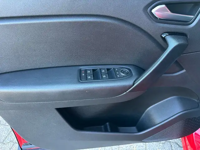 Renault Captur view 10