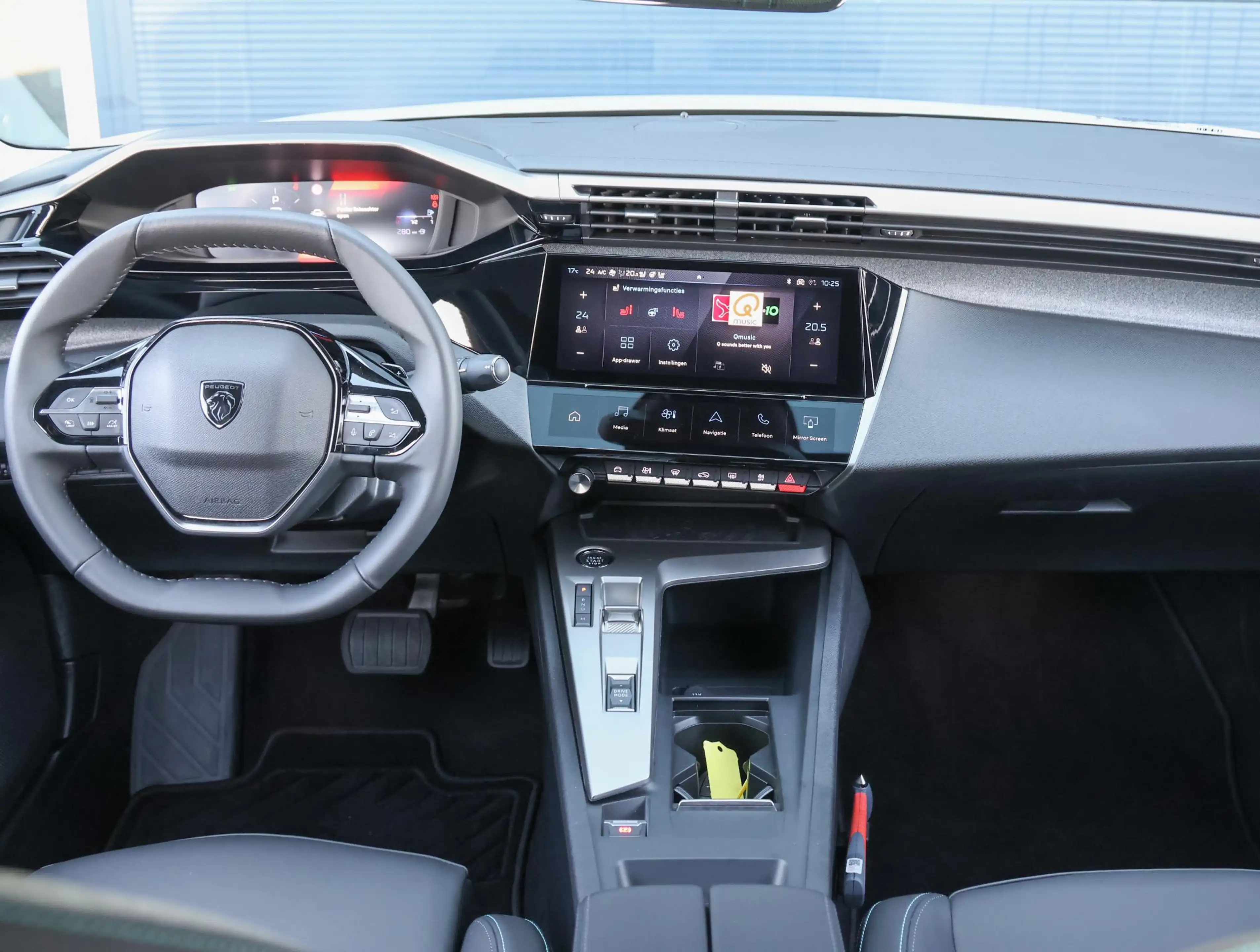 Peugeot 408 1.2 Hybrid 145 e-DCS6 Allure Demo deal ! | Stoelve — photo 13