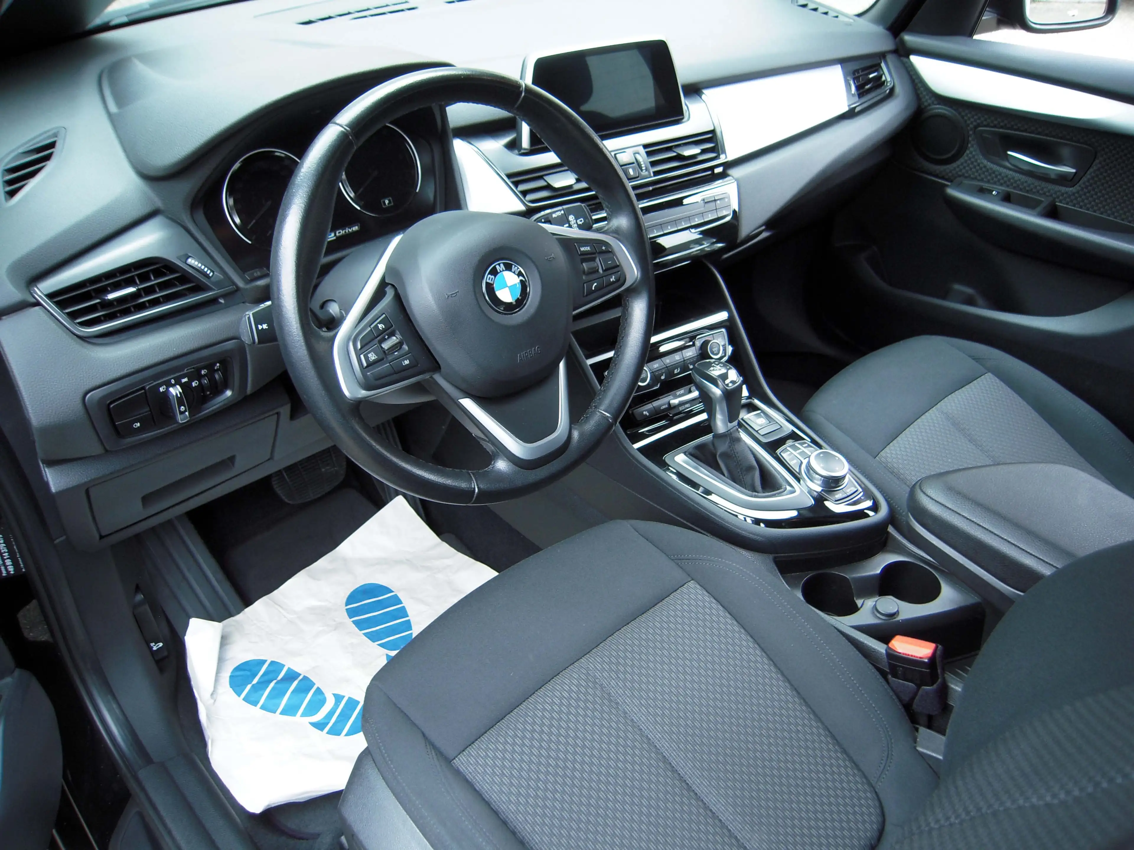 BMW 225 225 xe Performace Advantage Inzahlungnahme möglich!! — photo 6